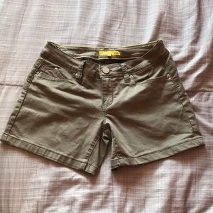 YMI Mid rise shorts
